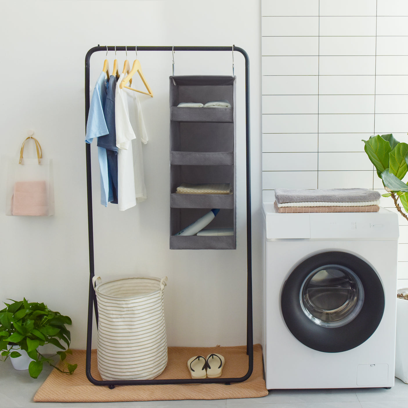 4-Shelf Hanging Organizer