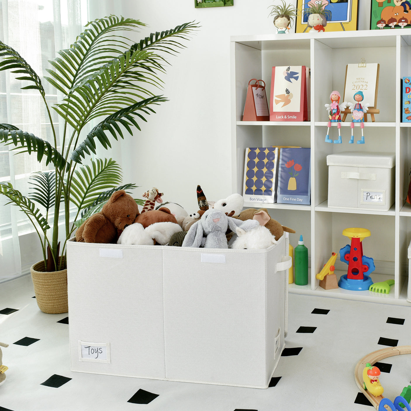 Large Storage Bins with Lids and Label Holder