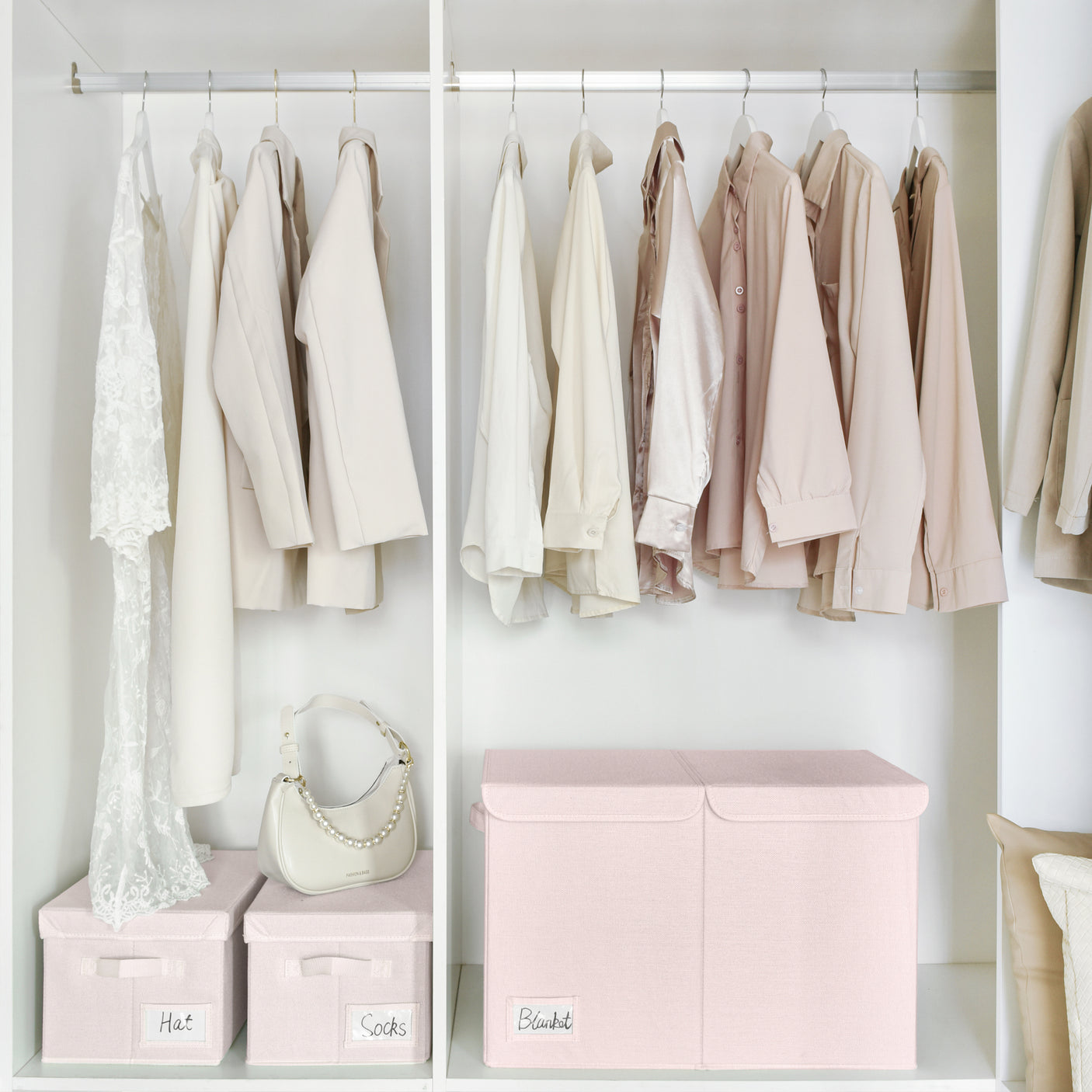 Large Storage Bins with Lids and Label Holder