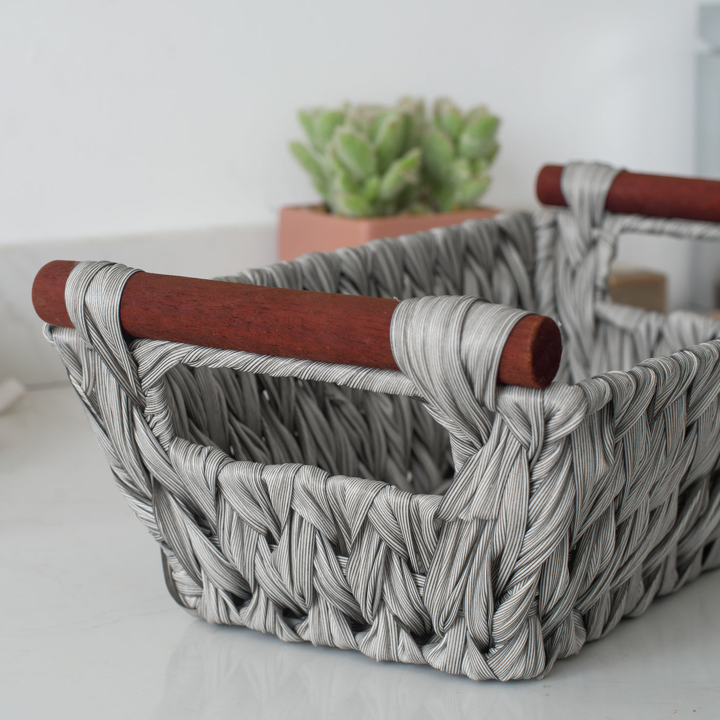 Trapezoidal Wicker Baskets with Wooden Handles for 3 Size