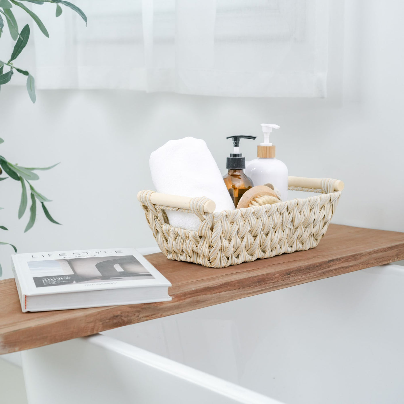 Trapezoidal Wicker Baskets with Wooden Handles for 3 Size