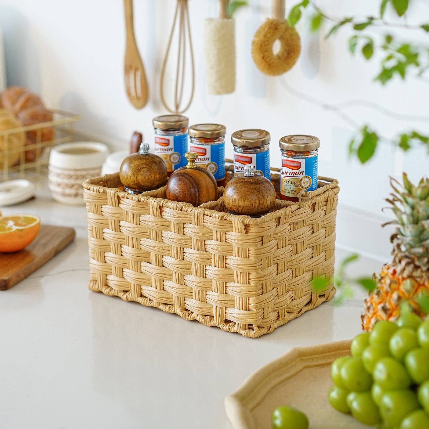 Wicker Utensil Holder Organizer with Handle