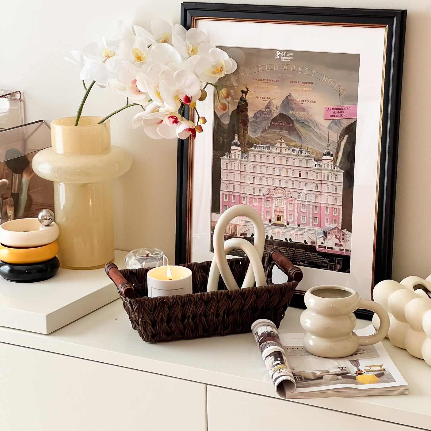 Trapezoidal Wicker Baskets with Wooden Handles