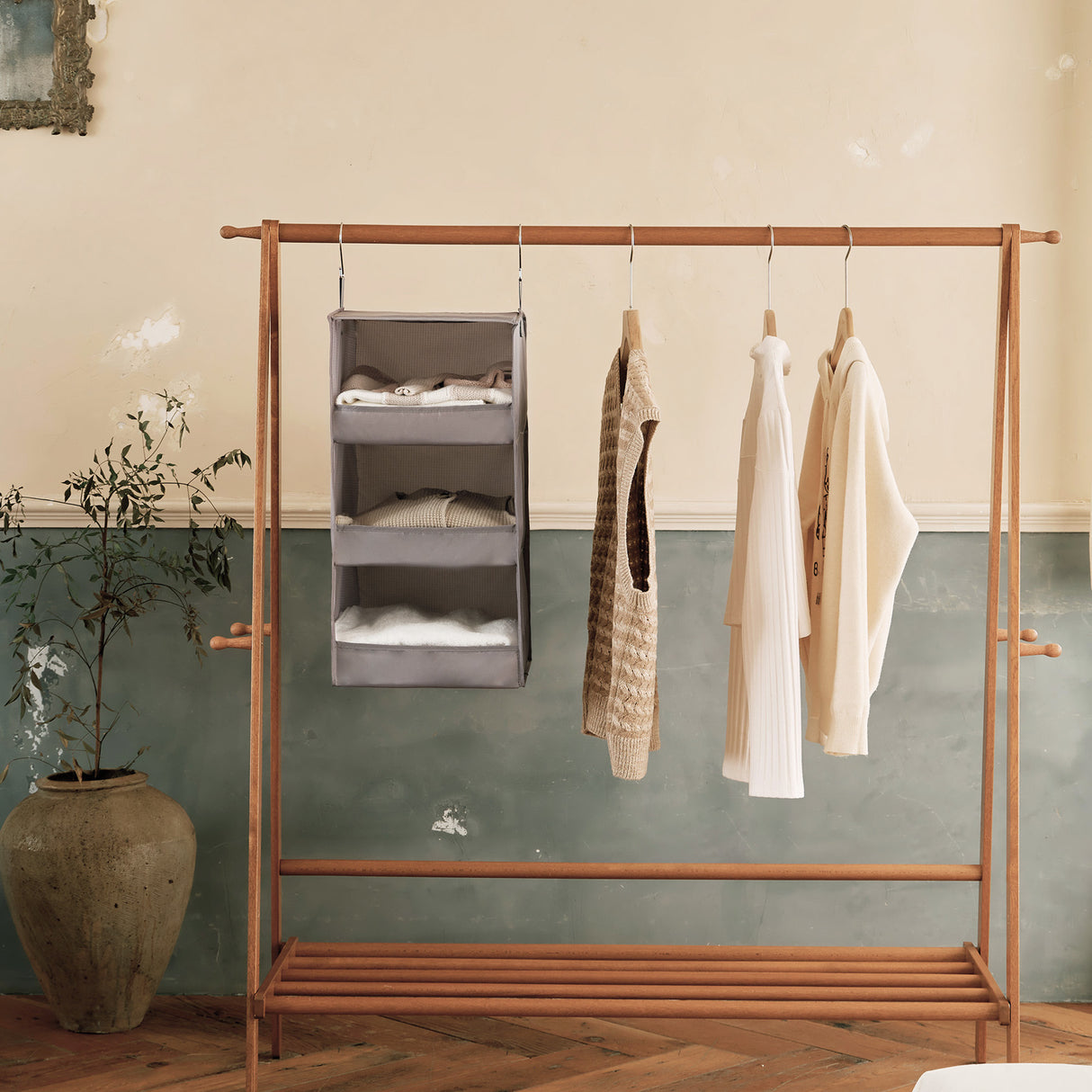 🍀3-Shelf Hanging Closet Organizer