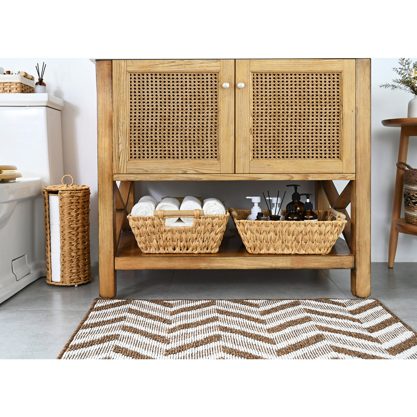 Trapezoidal Wicker Baskets with Wooden Handles