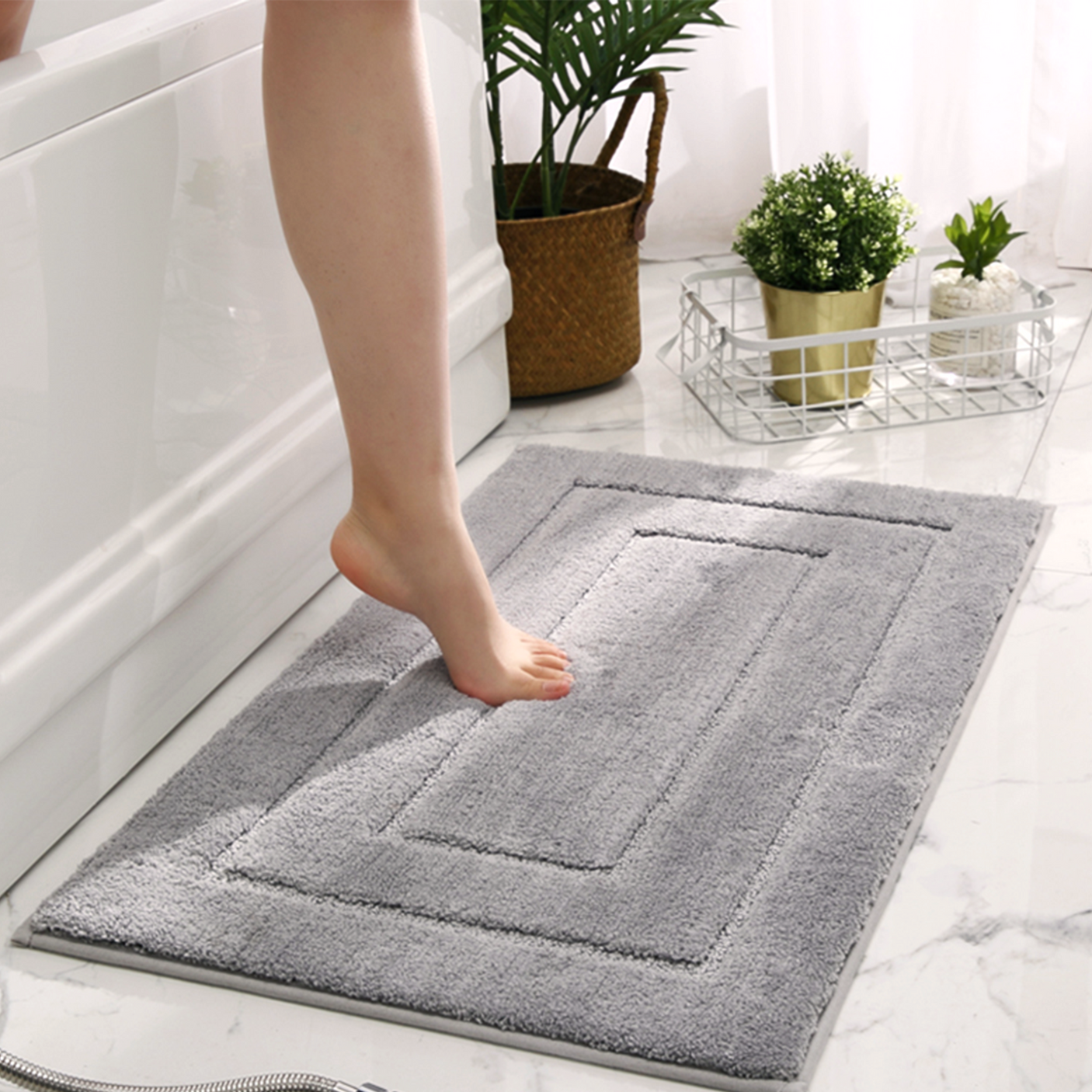 0.8" Thick Grey Microfiber Rug Mat