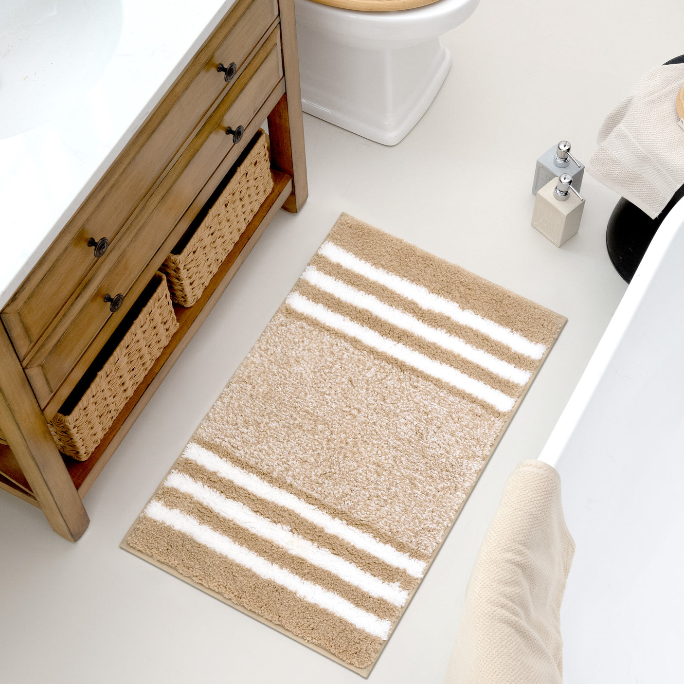 Shaggy Striped Bath Mat – Choose from 4 Colors